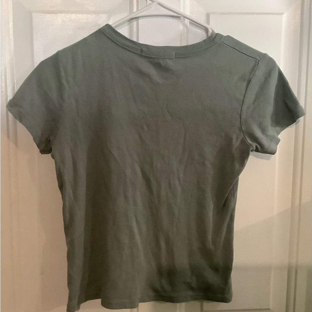 Brandy Melville sage green short sleeve, scoop neck Cotton t shirt - Picture 4 of 8